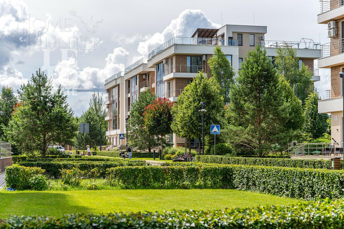 3-этажный таунхаус 264.6 м² с отделкой