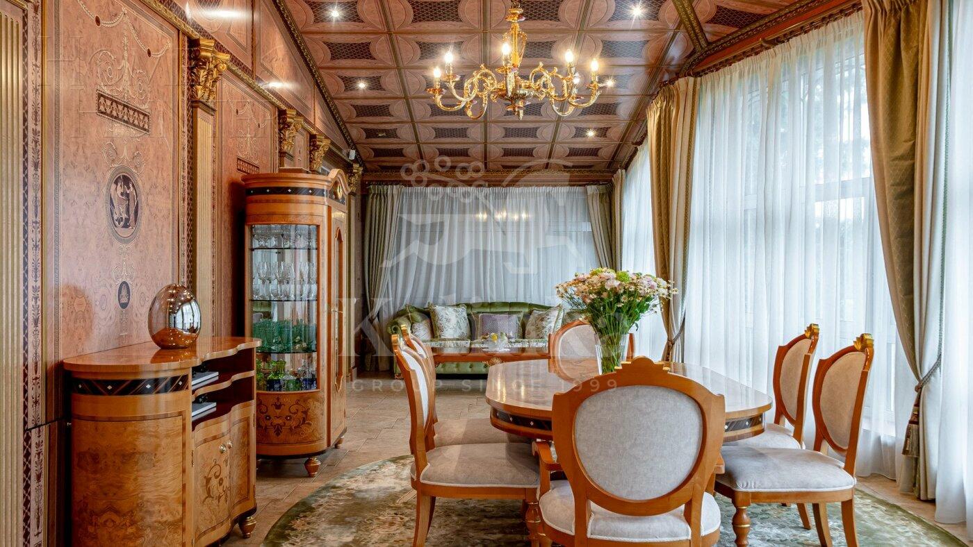 2-этажный коттедж 750 м² с отделкой