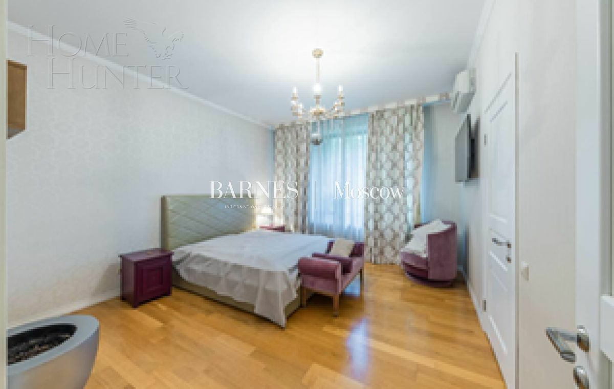 2-этажный коттедж 450 м² с отделкой