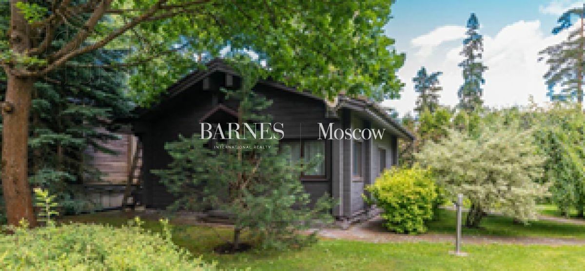 2-этажный коттедж 450 м² с отделкой