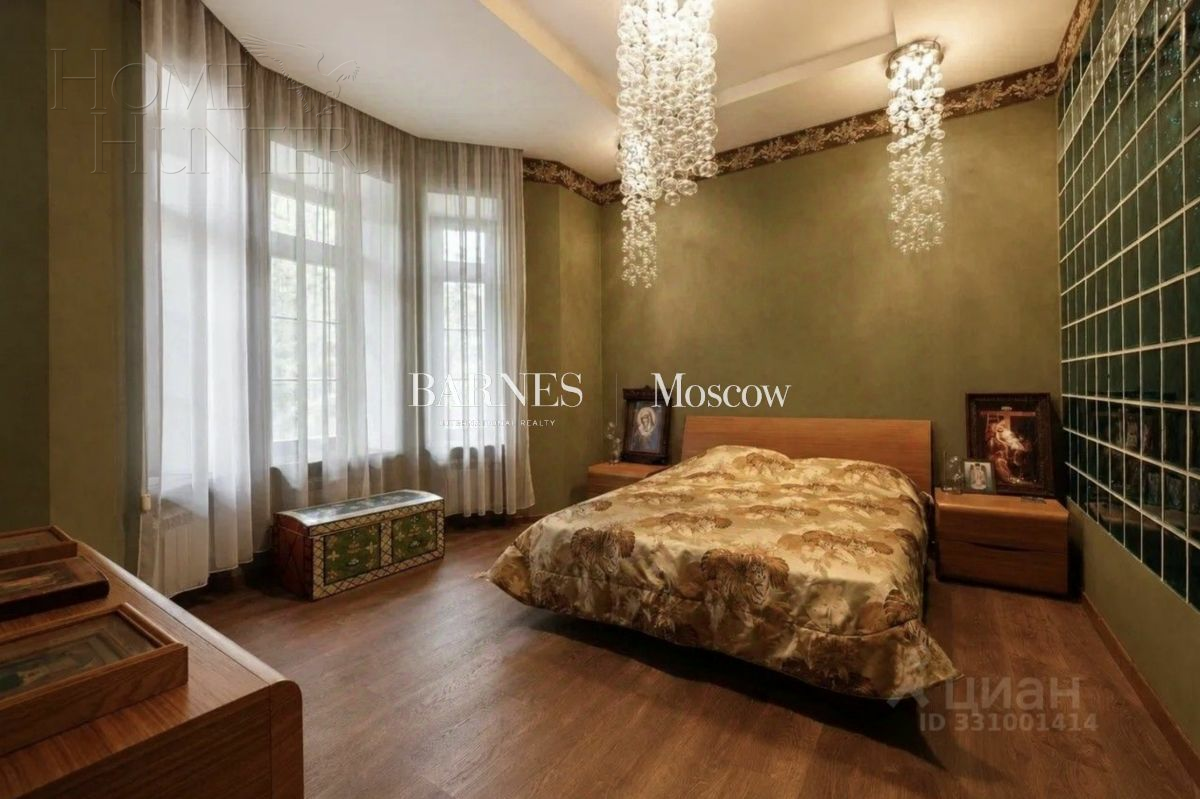 2-этажный коттедж 690 м² с отделкой