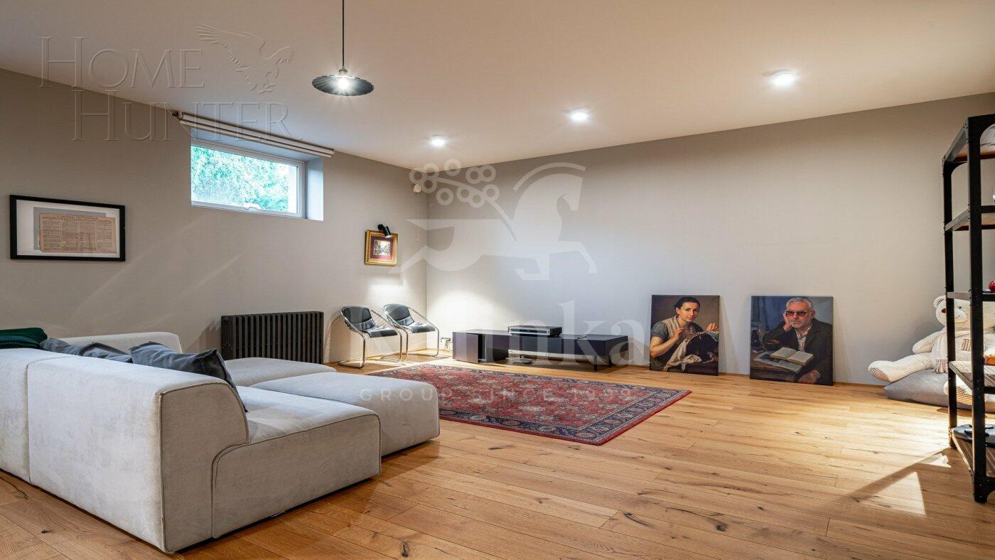 2-этажный коттедж 450 м² с отделкой