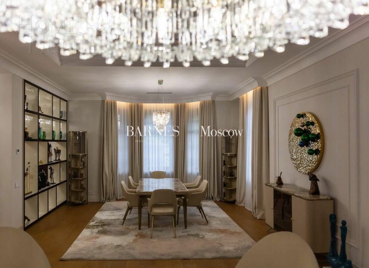2-этажный коттедж 497.8 м² с отделкой