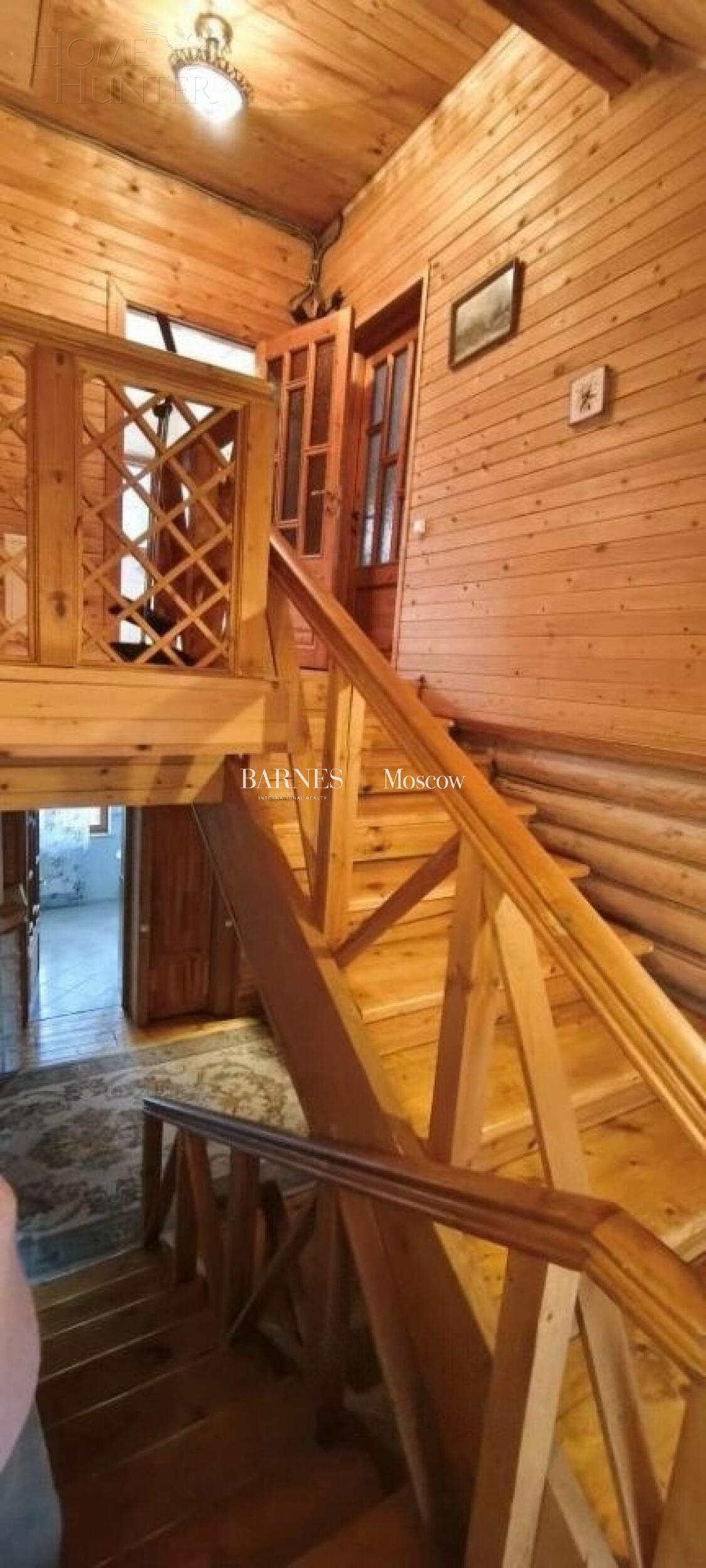 2-этажный коттедж 370 м² с отделкой