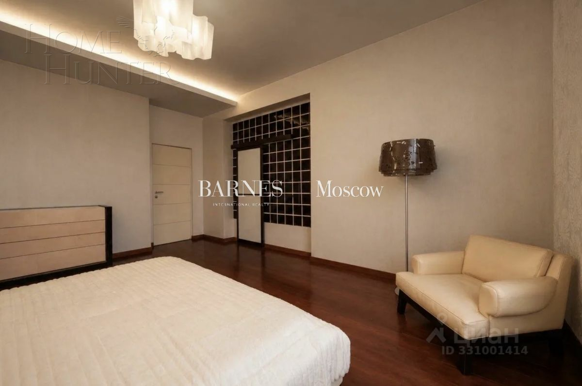 2-этажный коттедж 690 м² с отделкой