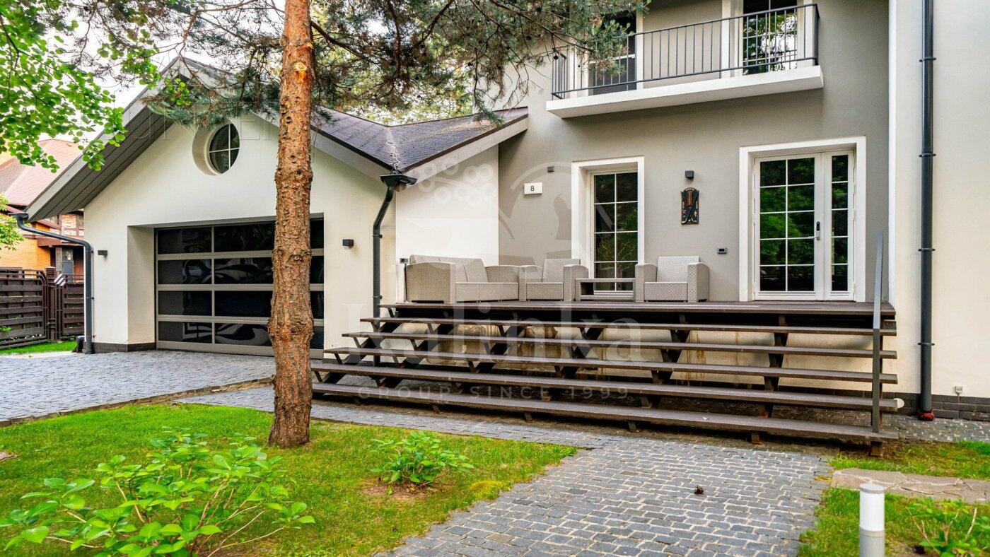 2-этажный коттедж 450 м² с отделкой