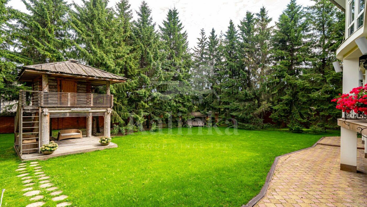 2-этажный коттедж 750 м² с отделкой