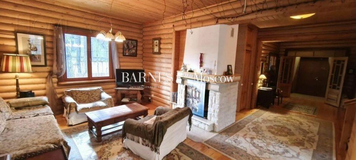 2-этажный коттедж 370 м² с отделкой