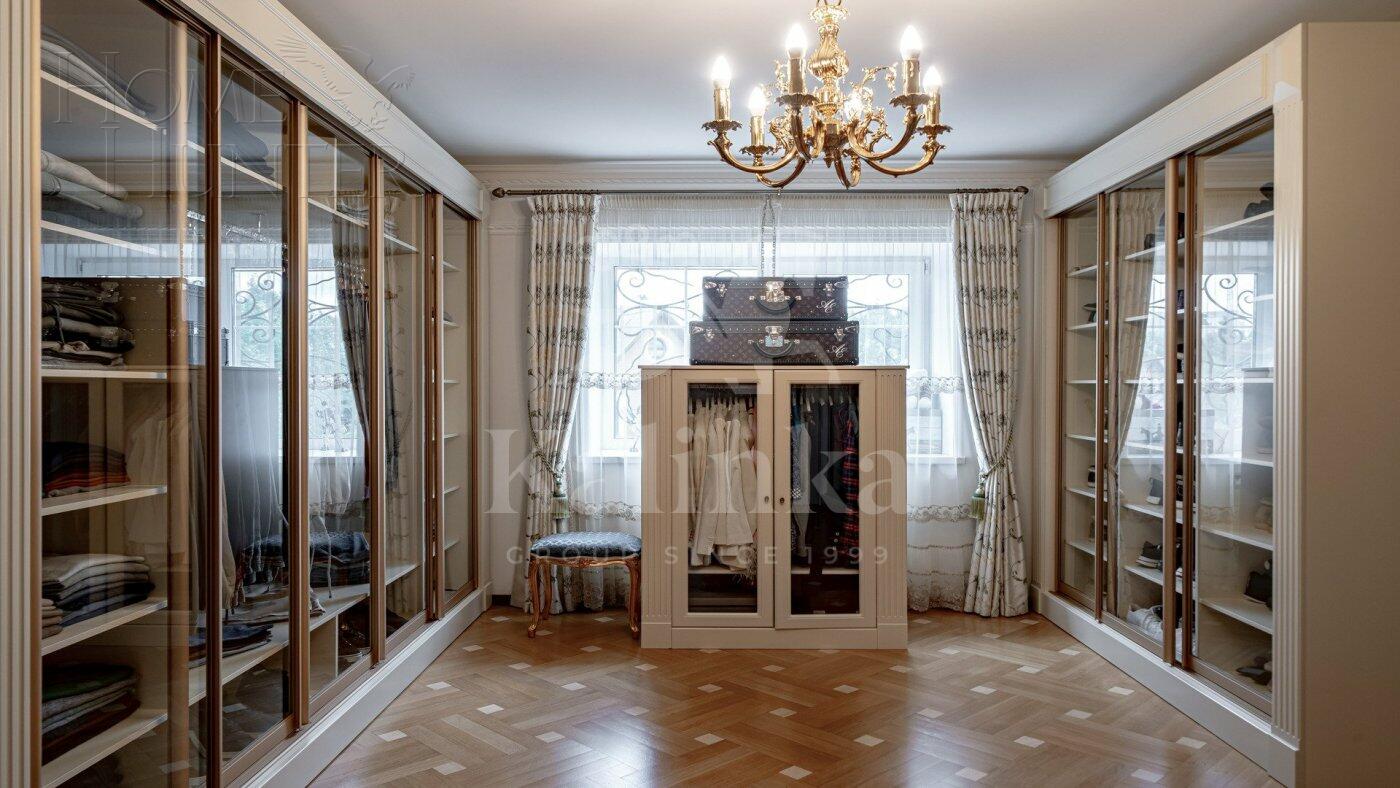 2-этажный коттедж 750 м² с отделкой