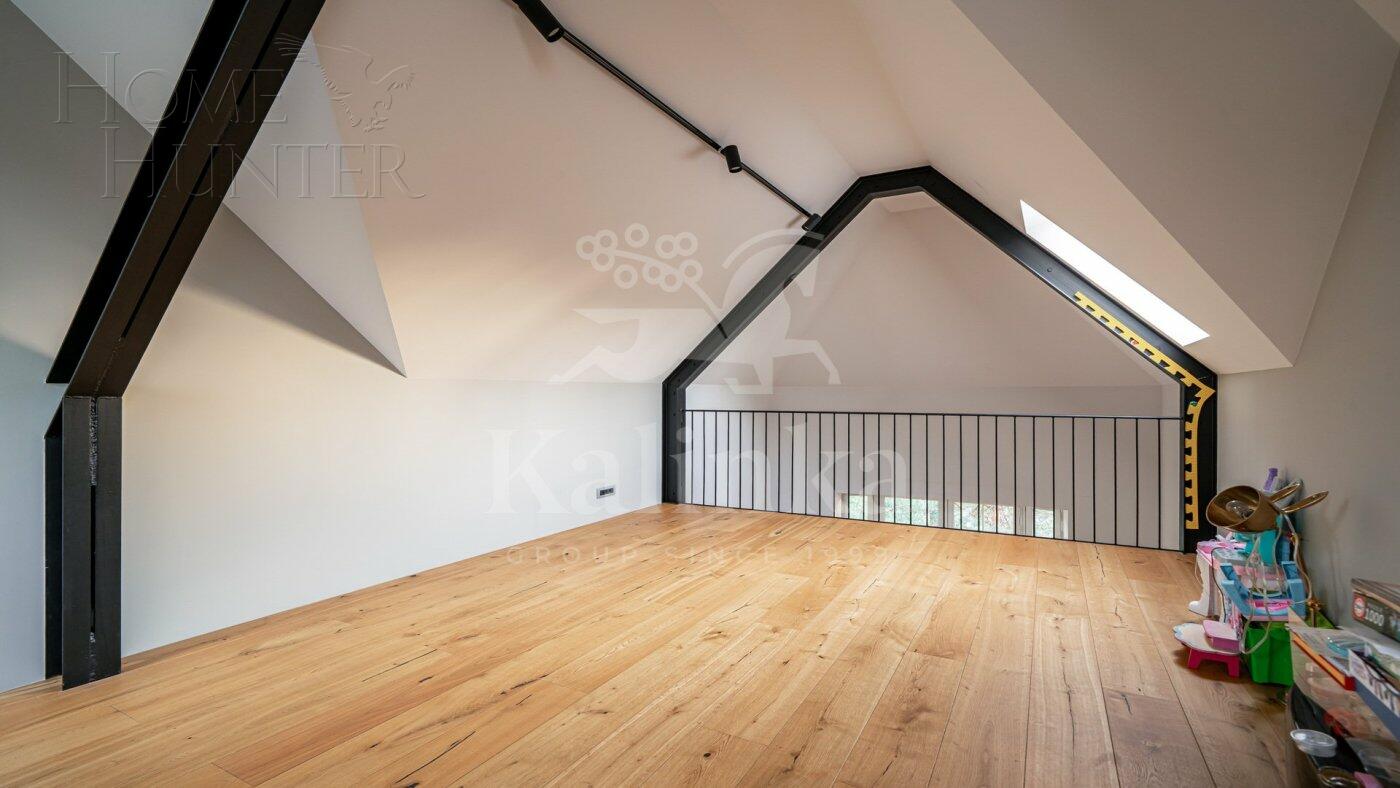 2-этажный коттедж 450 м² с отделкой