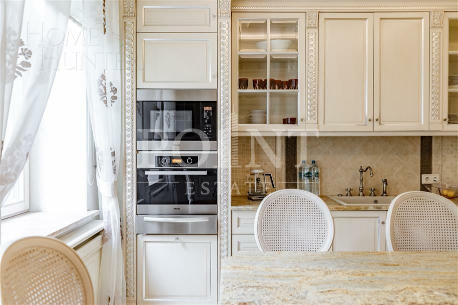 2-этажный коттедж 600 м² с отделкой