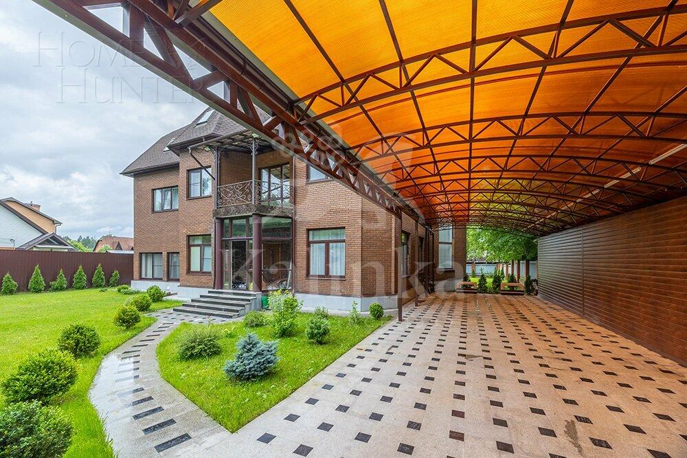 2-этажный коттедж 314 м² с отделкой