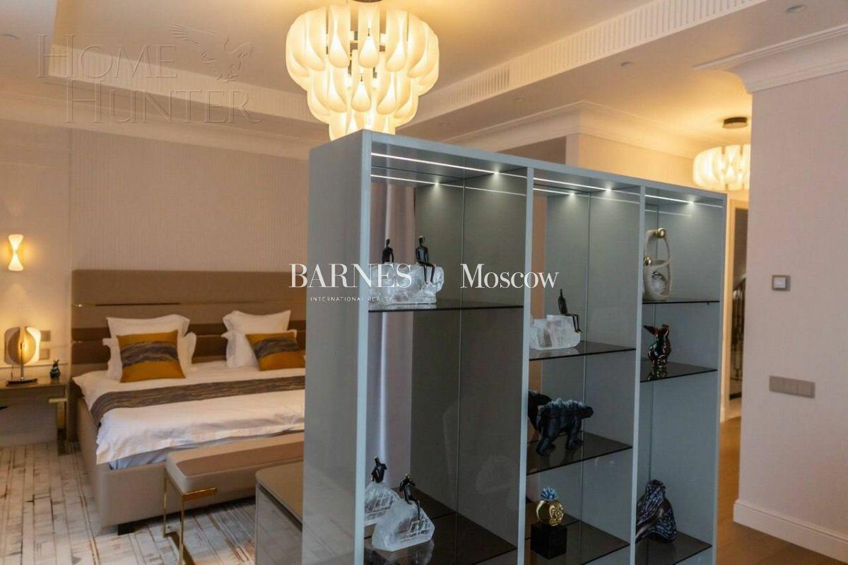 2-этажный коттедж 543 м² с отделкой