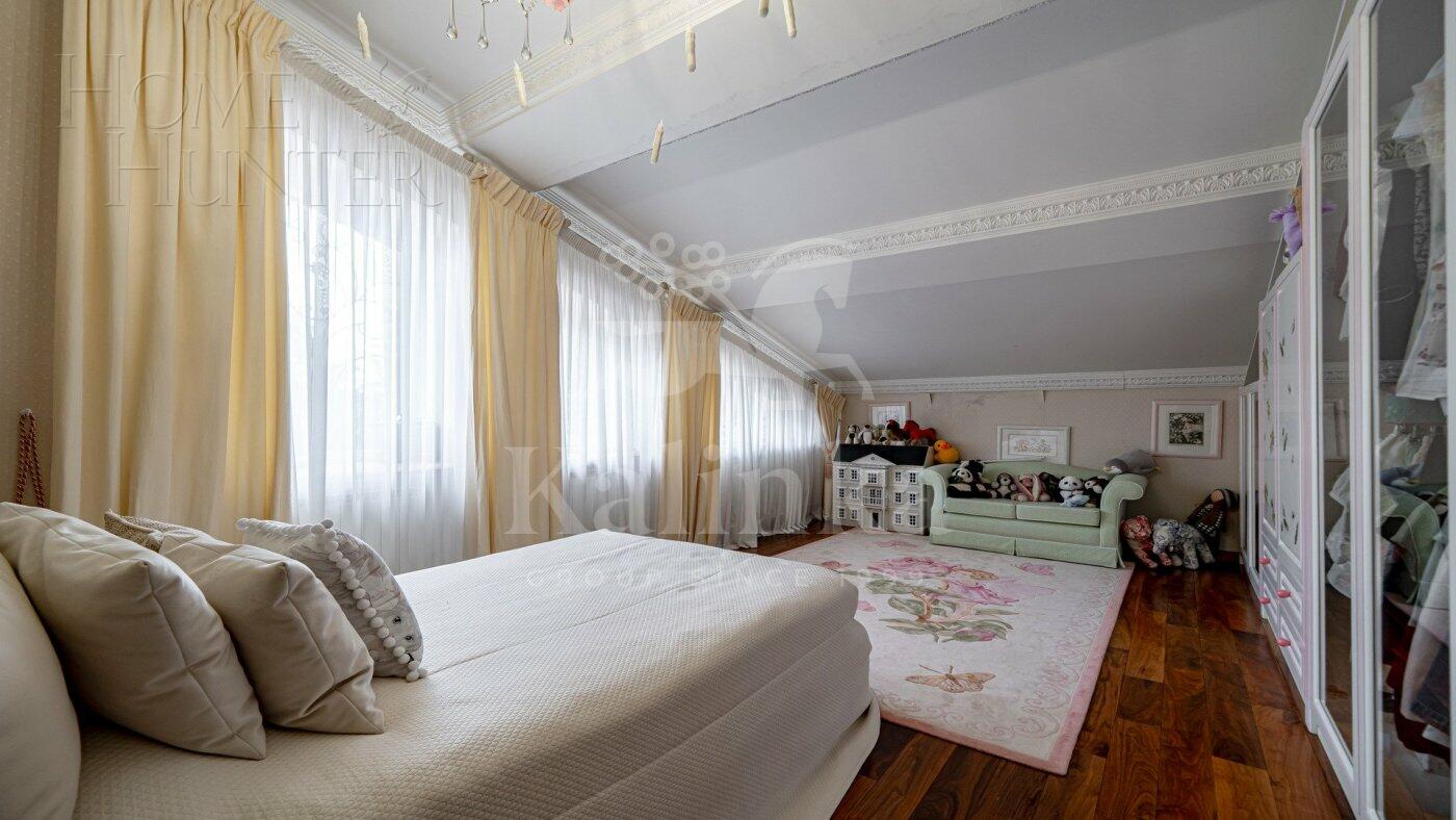 2-этажный коттедж 750 м² с отделкой