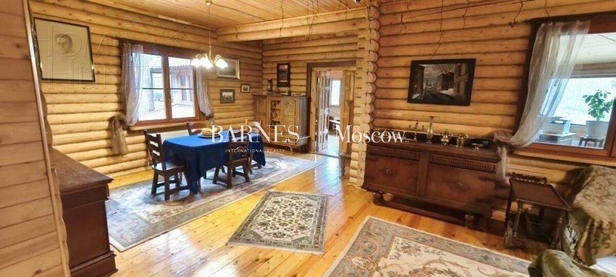 2-этажный коттедж 370 м² с отделкой