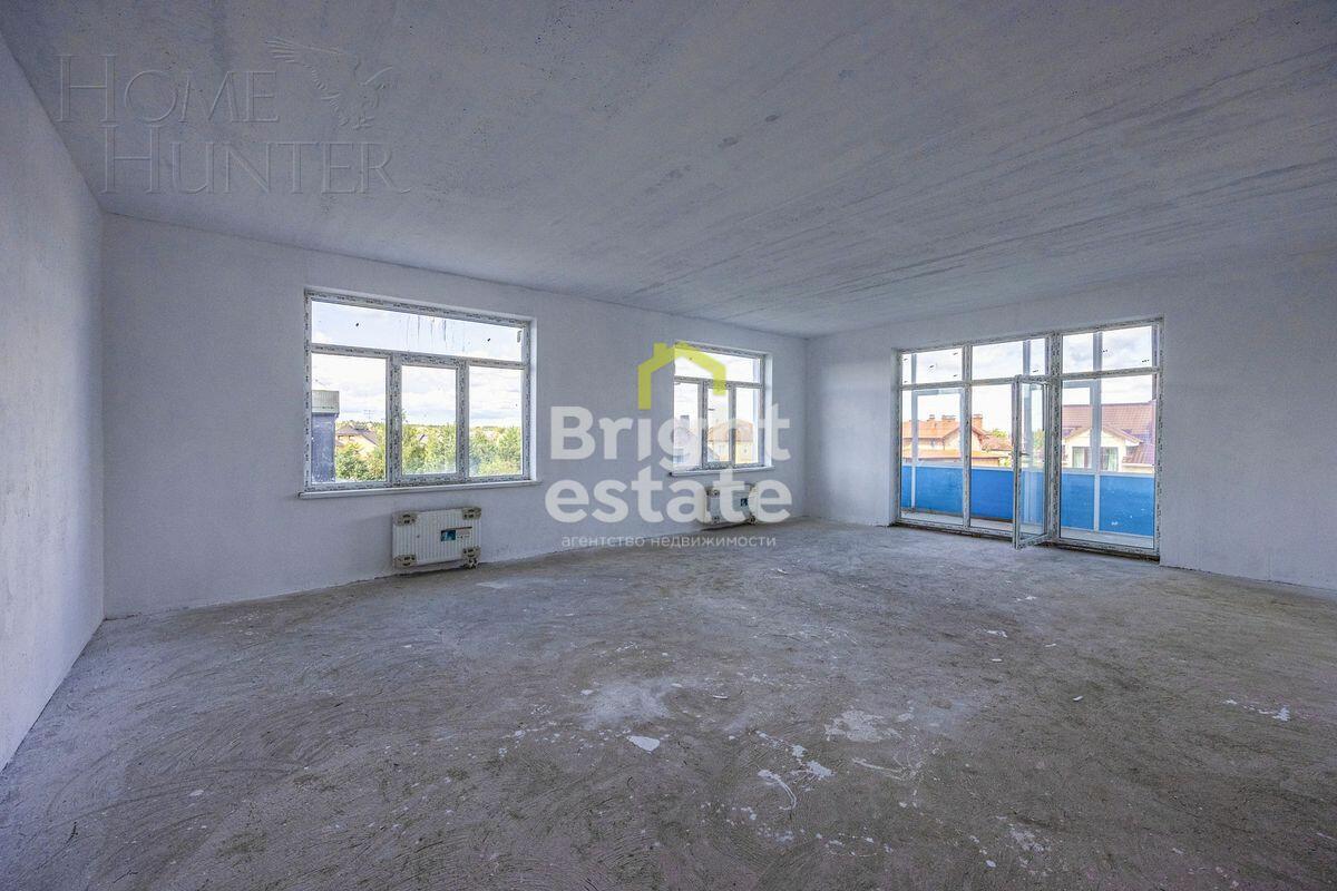 3-этажный таунхаус 345 м² без отделки