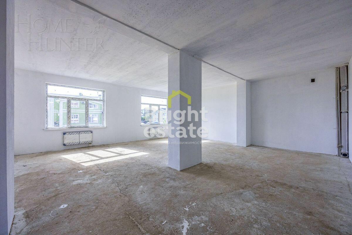 3-этажный таунхаус 345 м² без отделки