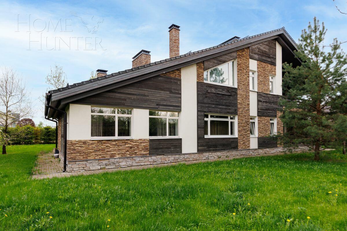 2-этажный коттедж 700 м² с отделкой