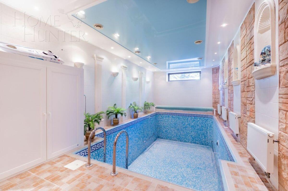 2-этажный коттедж 450 м² с отделкой