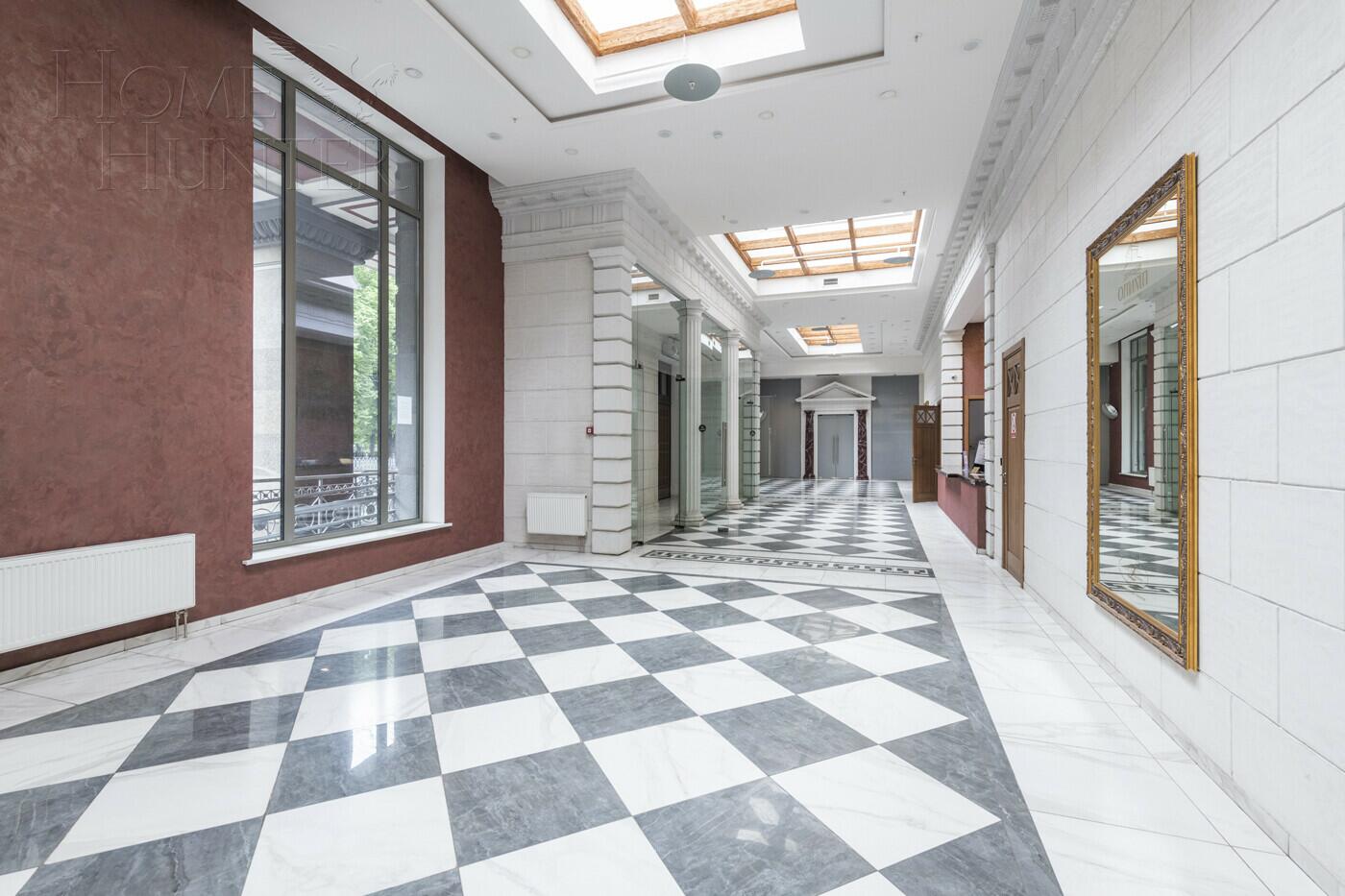 4-КОМН. КВАРТИРА С ОТДЕЛКОЙ 93 М² НА 2 ЭТАЖЕ