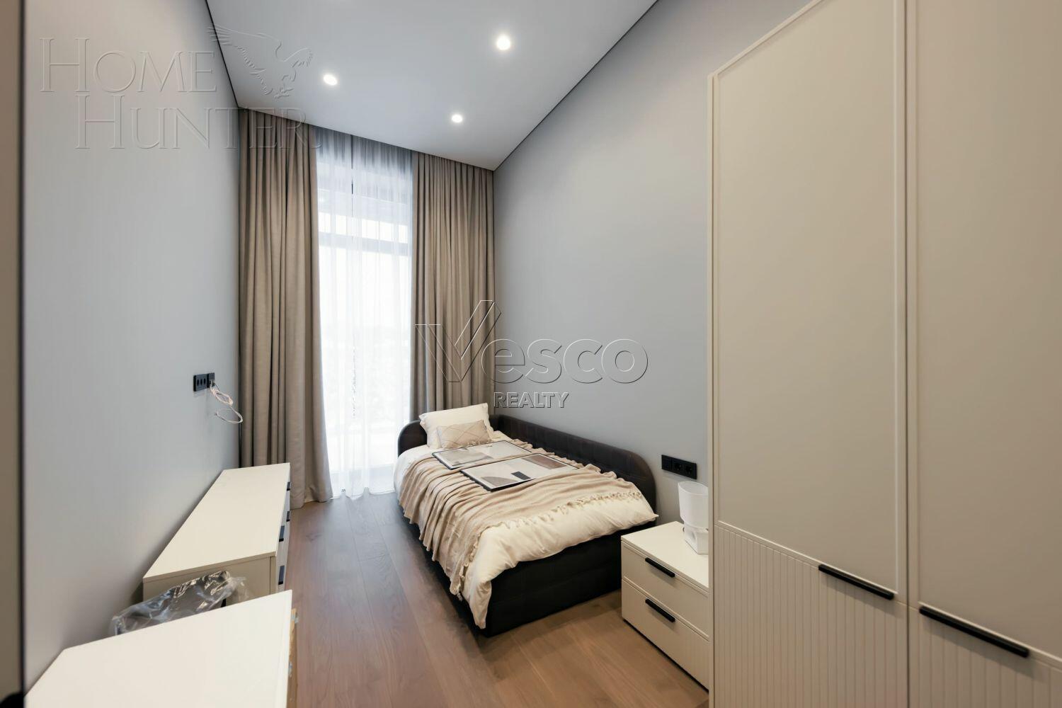 2-этажный коттедж 1 731 м² с отделкой