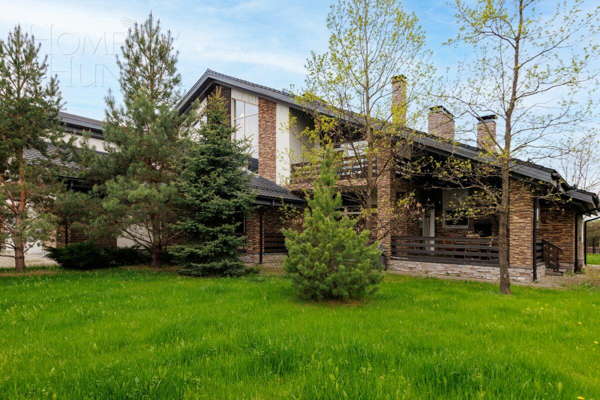 2-этажный коттедж 700 м² с отделкой