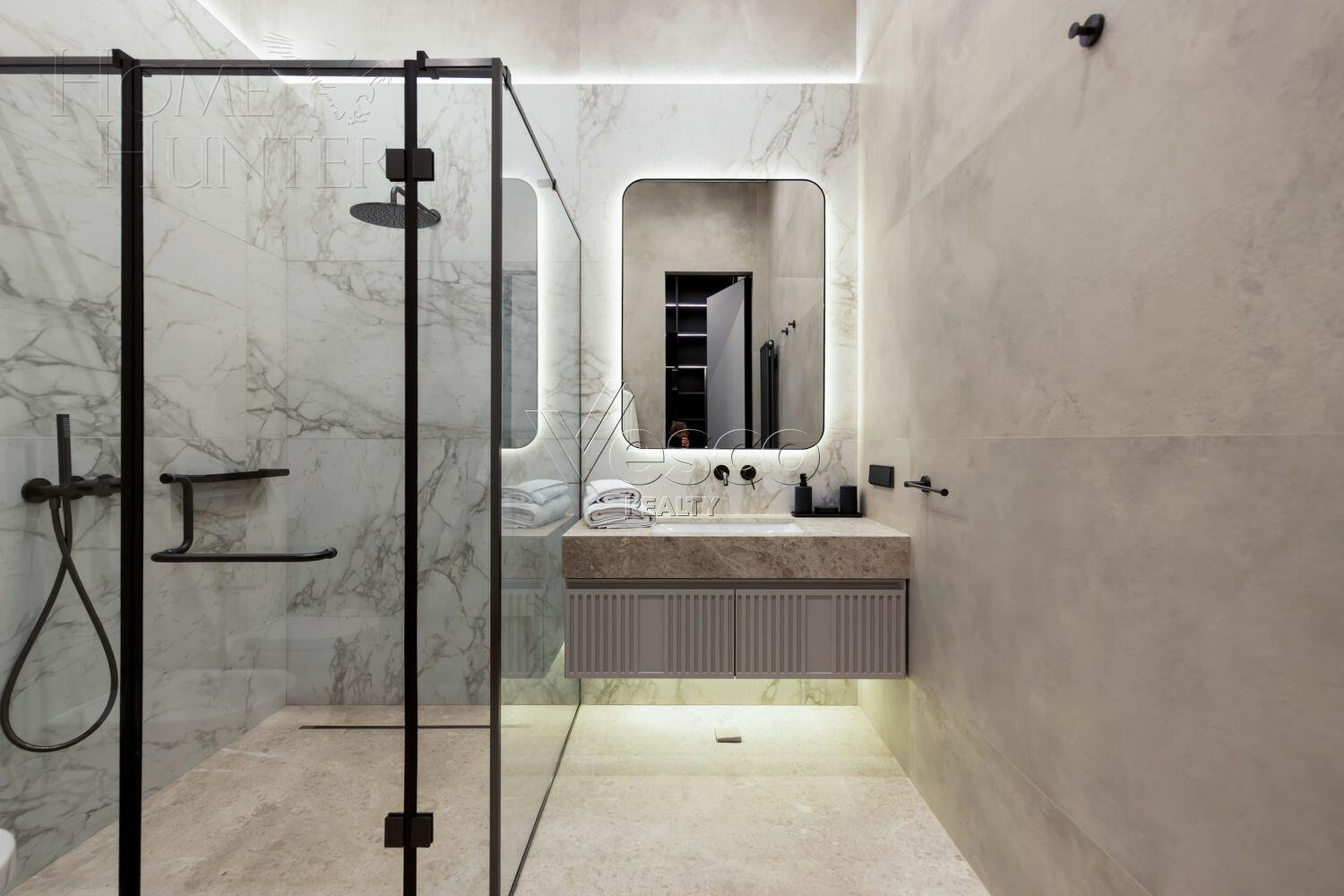 2-этажный коттедж 1 731 м² с отделкой