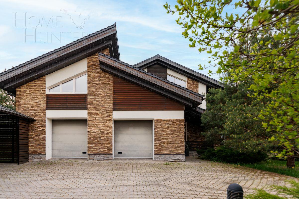2-этажный коттедж 700 м² с отделкой