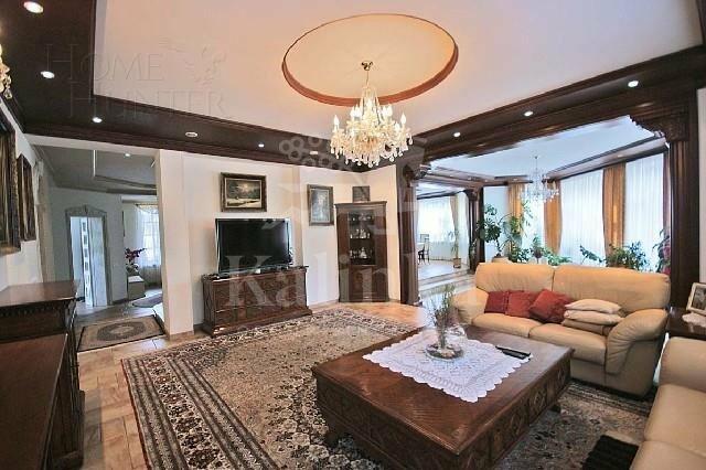 2-этажный коттедж 1 400 м² с отделкой