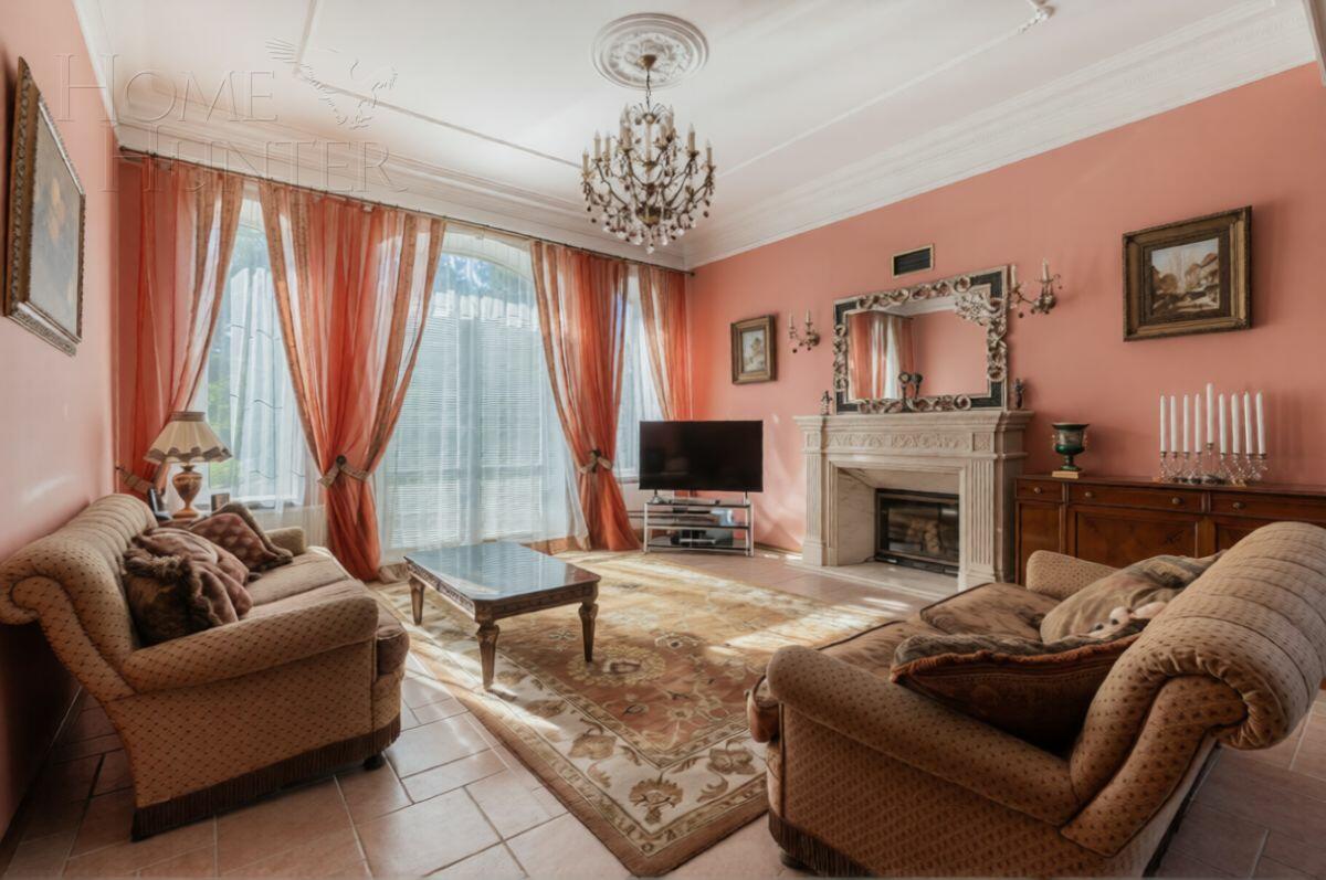 2-этажный коттедж 450 м² с отделкой