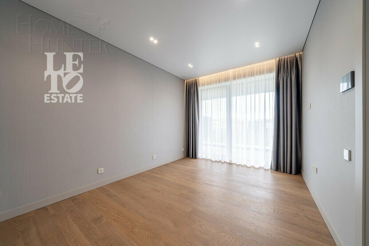 2-этажный коттедж 850 м² с отделкой