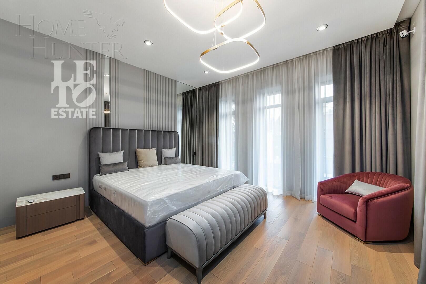 2-этажный коттедж 320 м² с отделкой