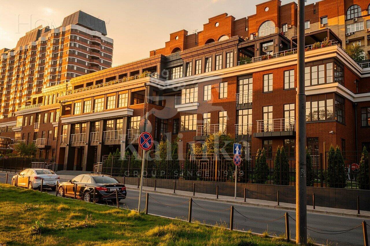 4-КОМН. КВАРТИРА С ОТДЕЛКОЙ 185.1 М² НА 2 ЭТАЖЕ