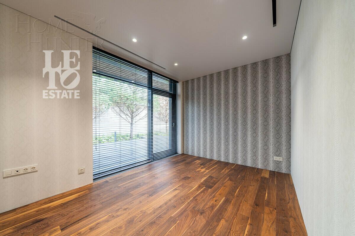 2-этажный коттедж 850 м² с отделкой