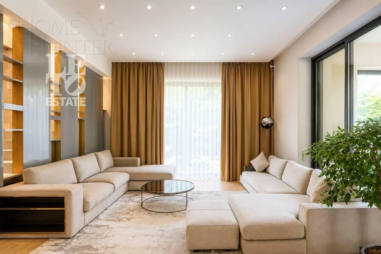 2-этажный коттедж 320 м² с отделкой