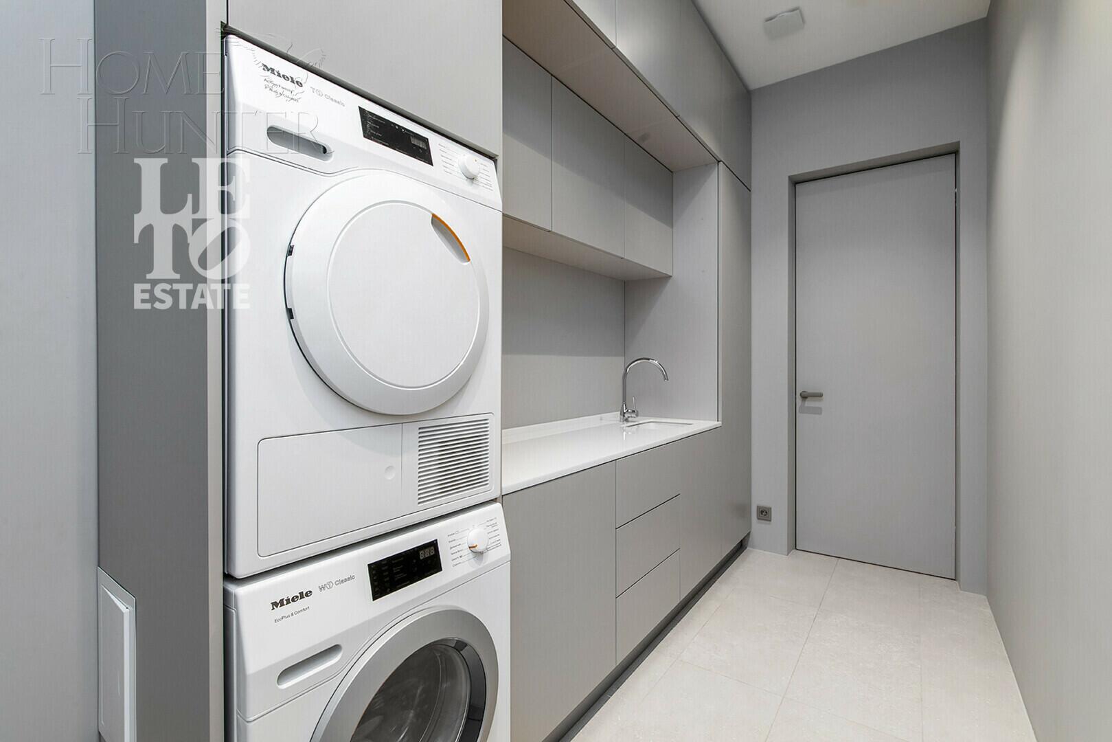 2-этажный коттедж 320 м² с отделкой