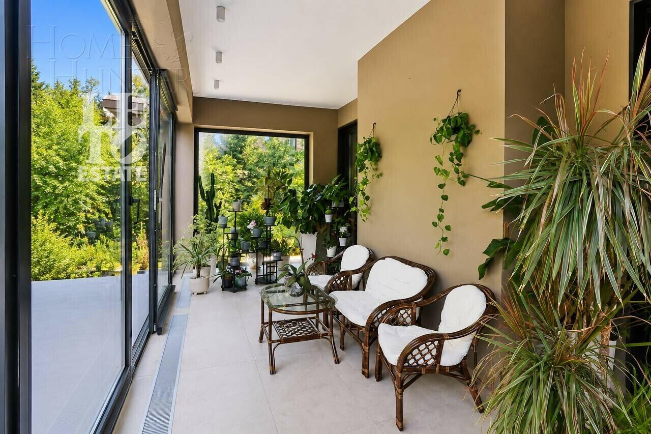 2-этажный коттедж 320 м² с отделкой