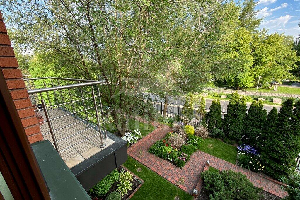 4-КОМН. КВАРТИРА С ОТДЕЛКОЙ 185.1 М² НА 2 ЭТАЖЕ