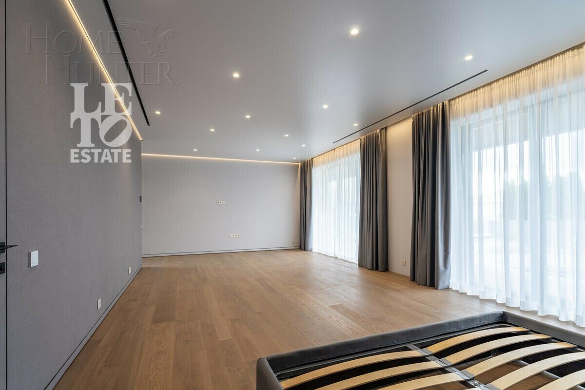 2-этажный коттедж 850 м² с отделкой
