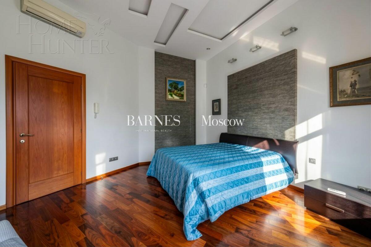1-этажный коттедж 450 м² с отделкой