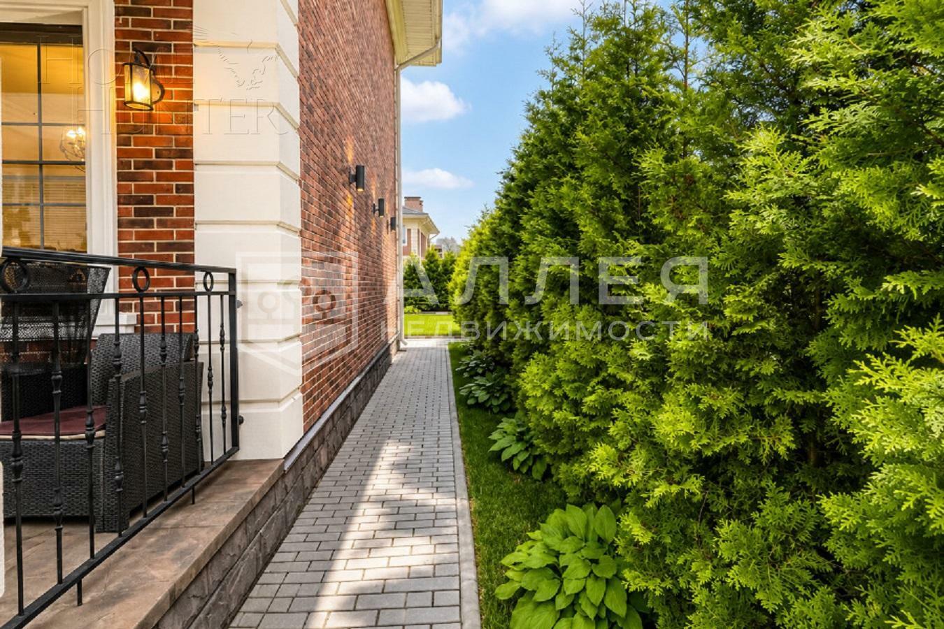 2-этажный коттедж 224.6 м² с отделкой