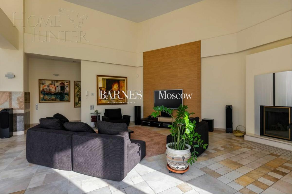 1-этажный коттедж 450 м² с отделкой