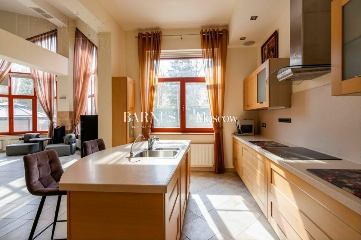 1-этажный коттедж 450 м² с отделкой