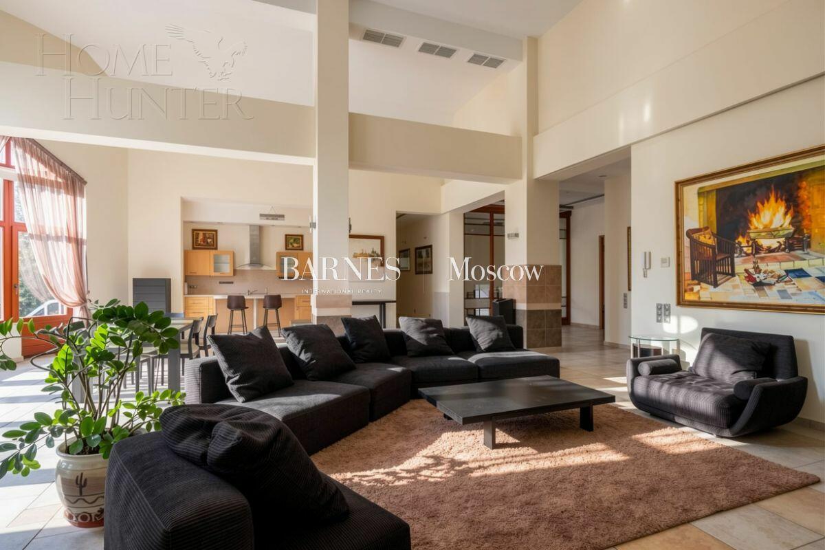 1-этажный коттедж 450 м² с отделкой