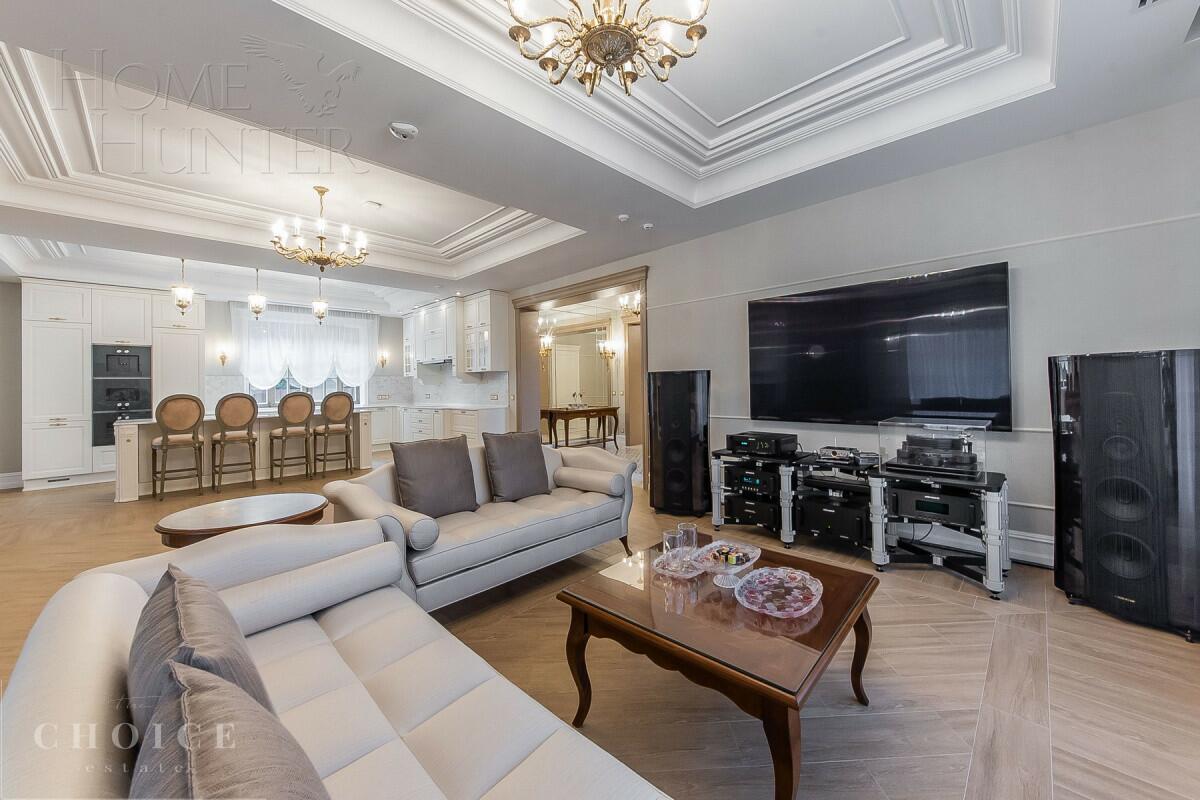 2-этажный коттедж 721 м² с отделкой
