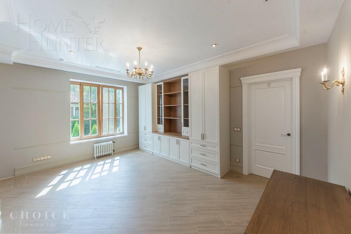 2-этажный коттедж 721 м² с отделкой