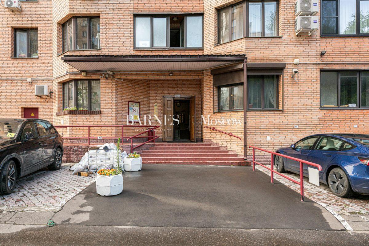 3-УРОВНЕВАЯ КВАРТИРА С ОТДЕЛКОЙ 227 М² НА 16 ЭТАЖЕ