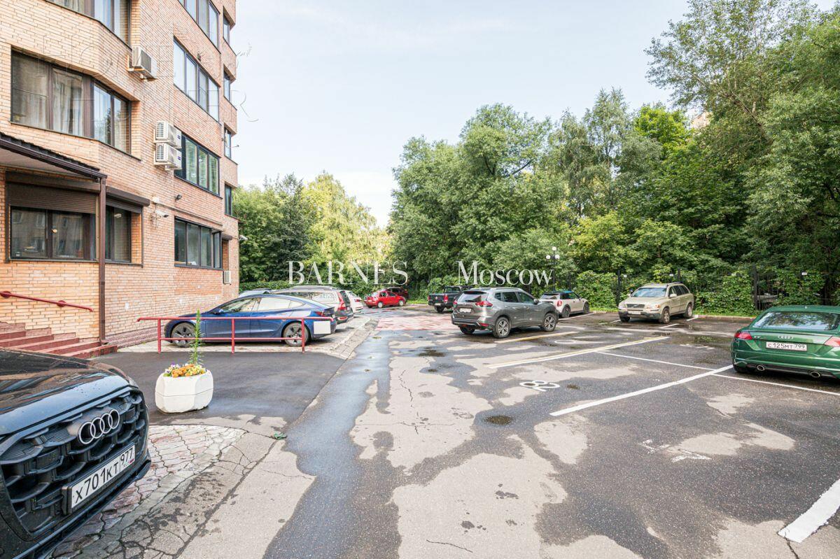 3-УРОВНЕВАЯ КВАРТИРА С ОТДЕЛКОЙ 227 М² НА 16 ЭТАЖЕ