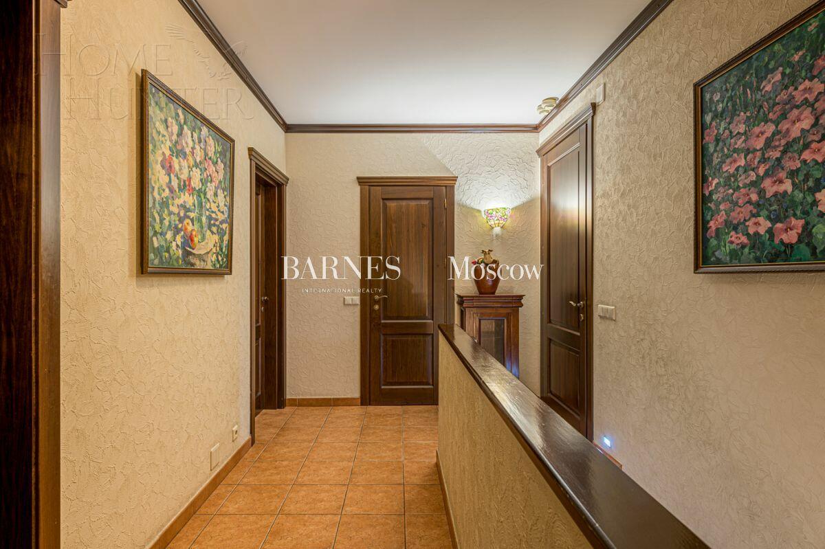 3-УРОВНЕВАЯ КВАРТИРА С ОТДЕЛКОЙ 227 М² НА 16 ЭТАЖЕ