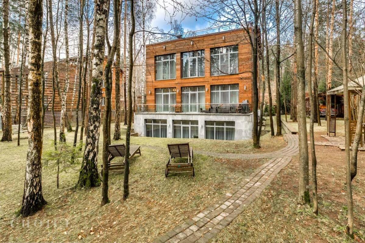 2-этажный коттедж 640 м² с отделкой